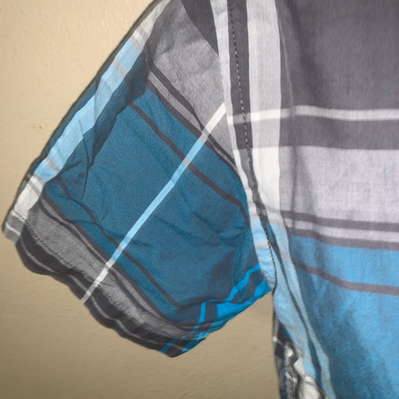 Boys large Tony Hawk button down shirt - Picture 3 of 9